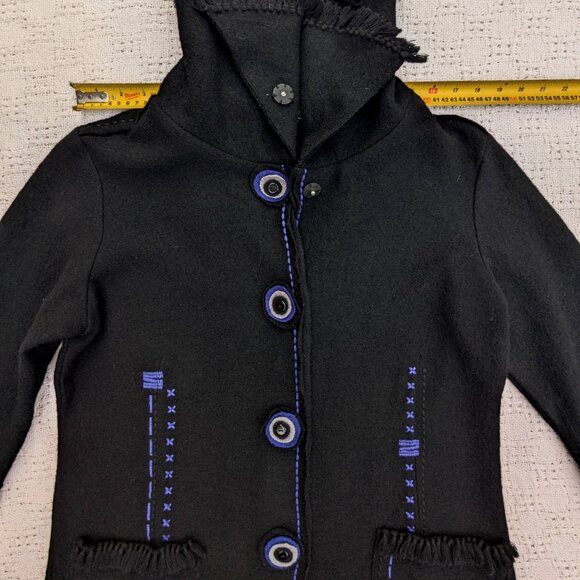 Icelandic Design Black Cardigan Sweater Embroidered 100% Wool Size M - Picture 3 of 8